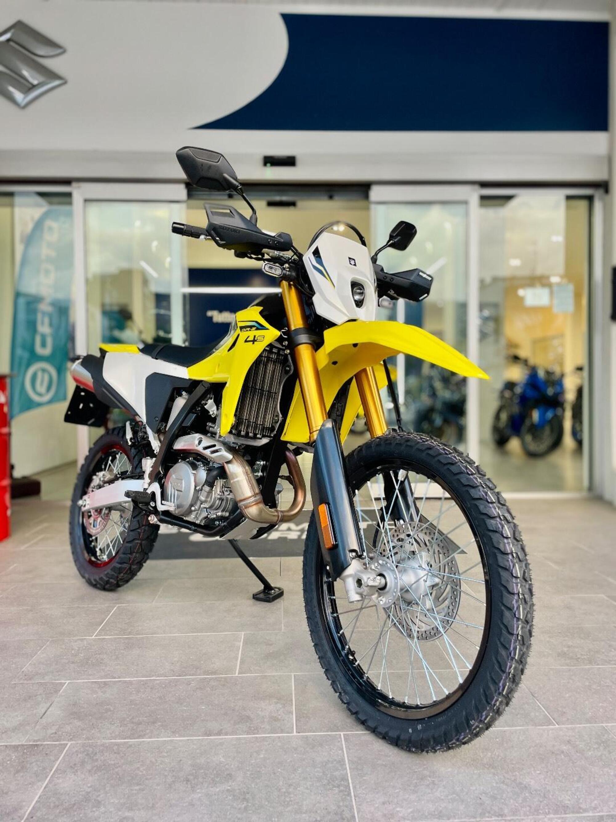 Suzuki DR-Z4S (2025 - 26) Nuova