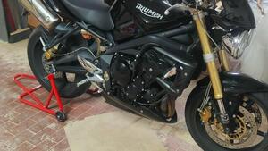 Triumph Street Triple (2007 - 12) 