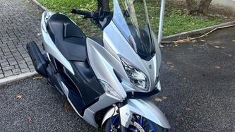 Suzuki Burgman 400 (2022 - 24) usata