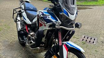 Honda Africa Twin CRF 1100L ES DCT (2024 - 25) usata