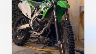 Kawasaki KX 250 F (2010 - 11) usata