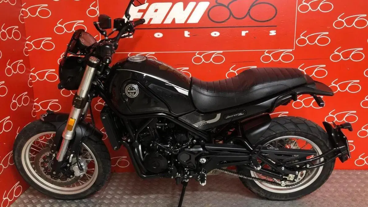 Benelli Leoncino 500 Trail (2021 - 26)  (3)