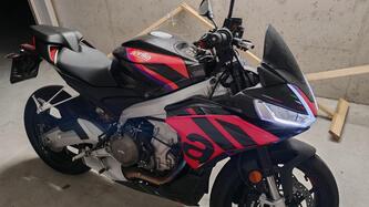 Aprilia Tuono 660 Factory (2022 - 24) usata