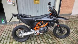 KTM 690 SMC R (2019 - 20) 
