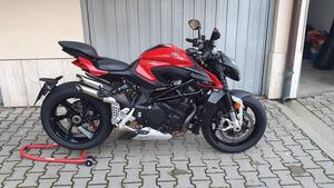 MV Agusta Brutale 1000 RS (2022 - 25) 