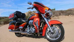 Harley-Davidson 1800 Electra Glide Ultra Classic (2012 - 13) - FLHTCUSE 
