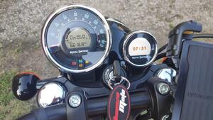 Royal Enfield Meteor 350 Fireball (2021 - 25) 