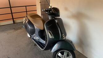 Vespa GTS 300 Hpe (2019)
