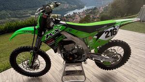 Kawasaki KX 450 F (2022) 