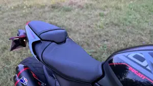 Ducati Monster 937 + (2021 - 25)  (8)