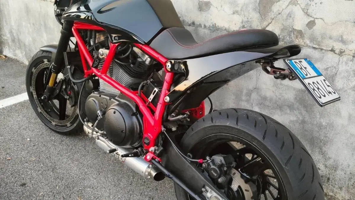 Buell Lightning X1 1200  (9)