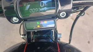 Harley-Davidson Breakout (2021 - 22)  (8)
