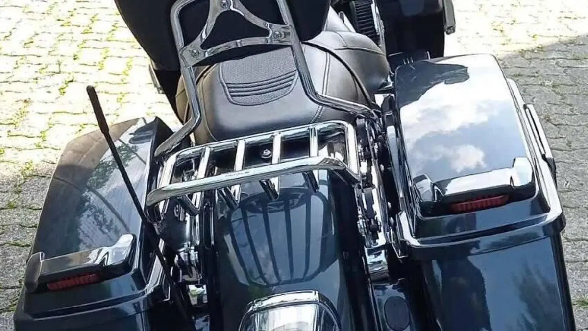 Harley-Davidson 1584 Street Glide (2008 - 10) - FLHX  (6)