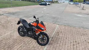 Aprilia Tuono 125 (2021 - 24)  (3)