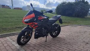 Aprilia Tuono 125 (2021 - 24)  (5)