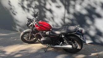 Triumph Street Twin 900 (2019 - 20) usata