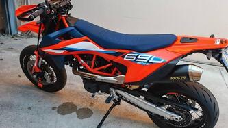 KTM 690 SMC R (2023 - 25) usata
