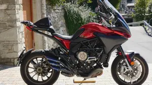 MV Agusta Turismo Veloce 800 Lusso SCS (2021 - 26) 