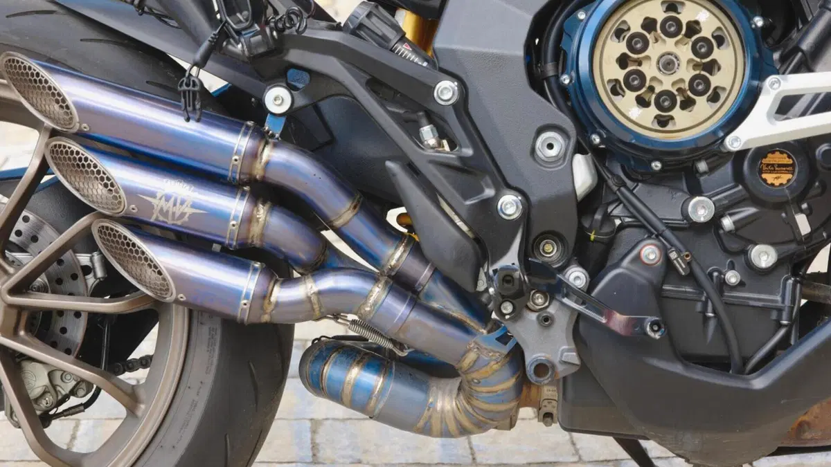 MV Agusta Turismo Veloce 800 Lusso SCS (2021 - 26)  (4)