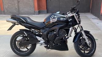 Yamaha FZ6 (2004 - 07) usata