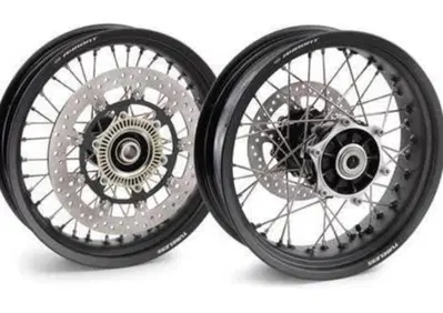SET CERCHI LEGA VIT/SVART 701 HUSQVRANA Husqvarna - Annuncio 9836053