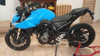 Suzuki GSX-8S (2025)