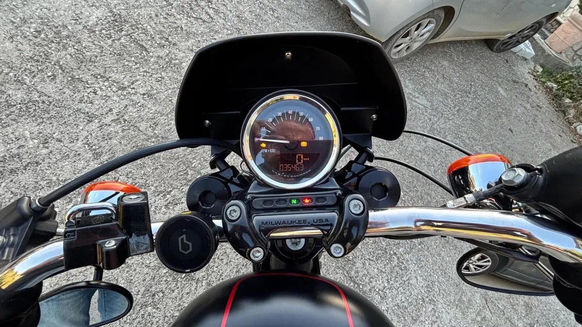 Harley-Davidson XL 1200 CX Roadster (2016 - 18)  (5)