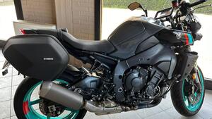 Yamaha MT-10 (2022 - 25)