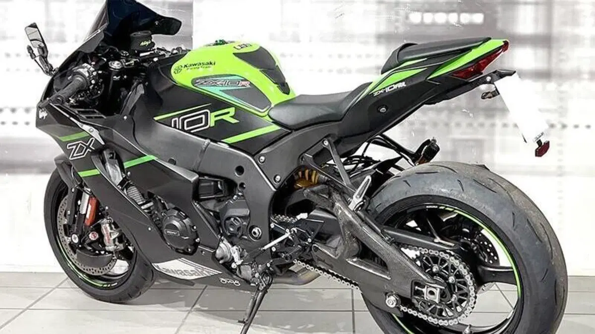 Kawasaki Ninja 1000 ZX-10R (2021 - 25)  (2)