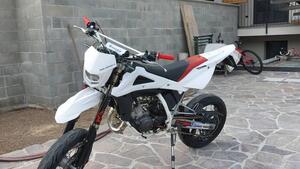 Husqvarna SM 125 (2009) 