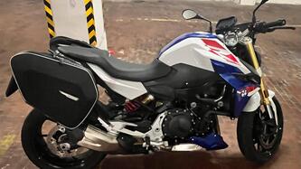 Bmw F 900 R (2021 - 24) usata