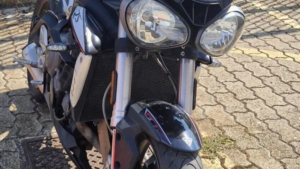 Triumph Street Triple RS (2017 - 19)  (7)