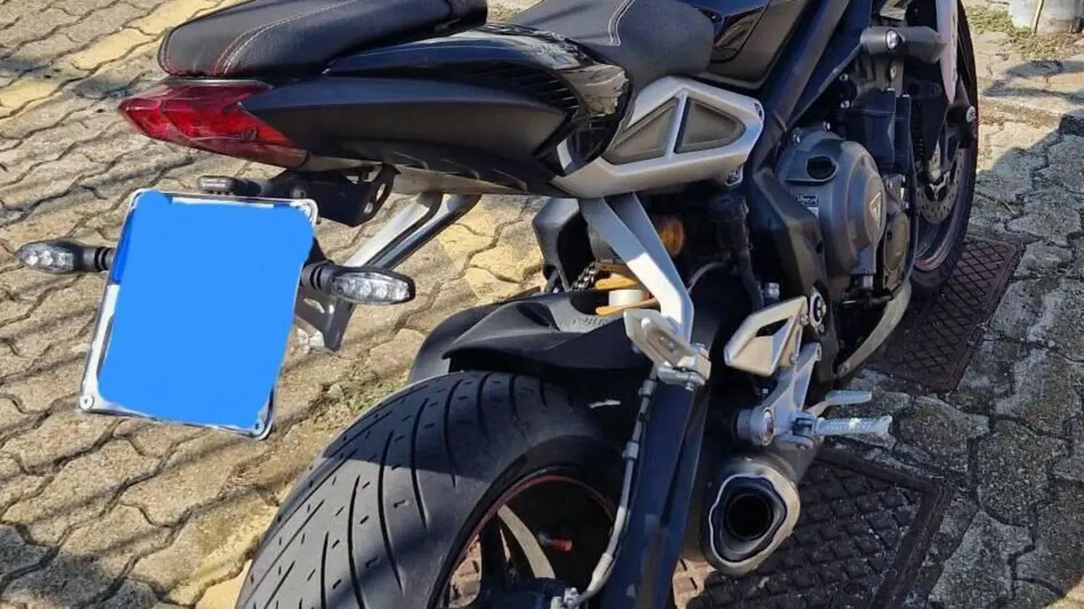Triumph Street Triple RS (2017 - 19)  (9)
