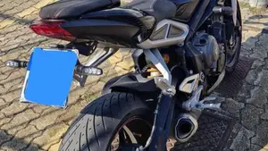 Triumph Street Triple RS (2017 - 19)  (9)