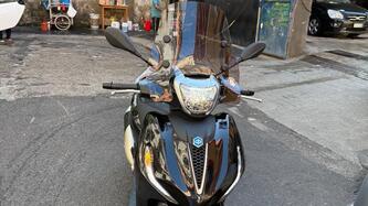 Piaggio Beverly 300 ABS-ASR (2021 - 25) usata