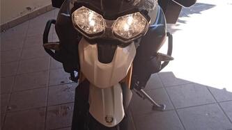 Triumph Tiger 800 XC ABS (2010 - 14) usata