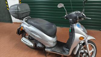Kymco People 150 usata