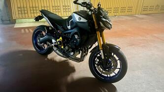 Yamaha MT-09 SP (2018 - 20) usata