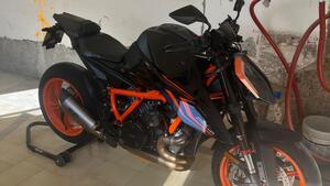 KTM 1290 Super Duke R (2022 - 23) 