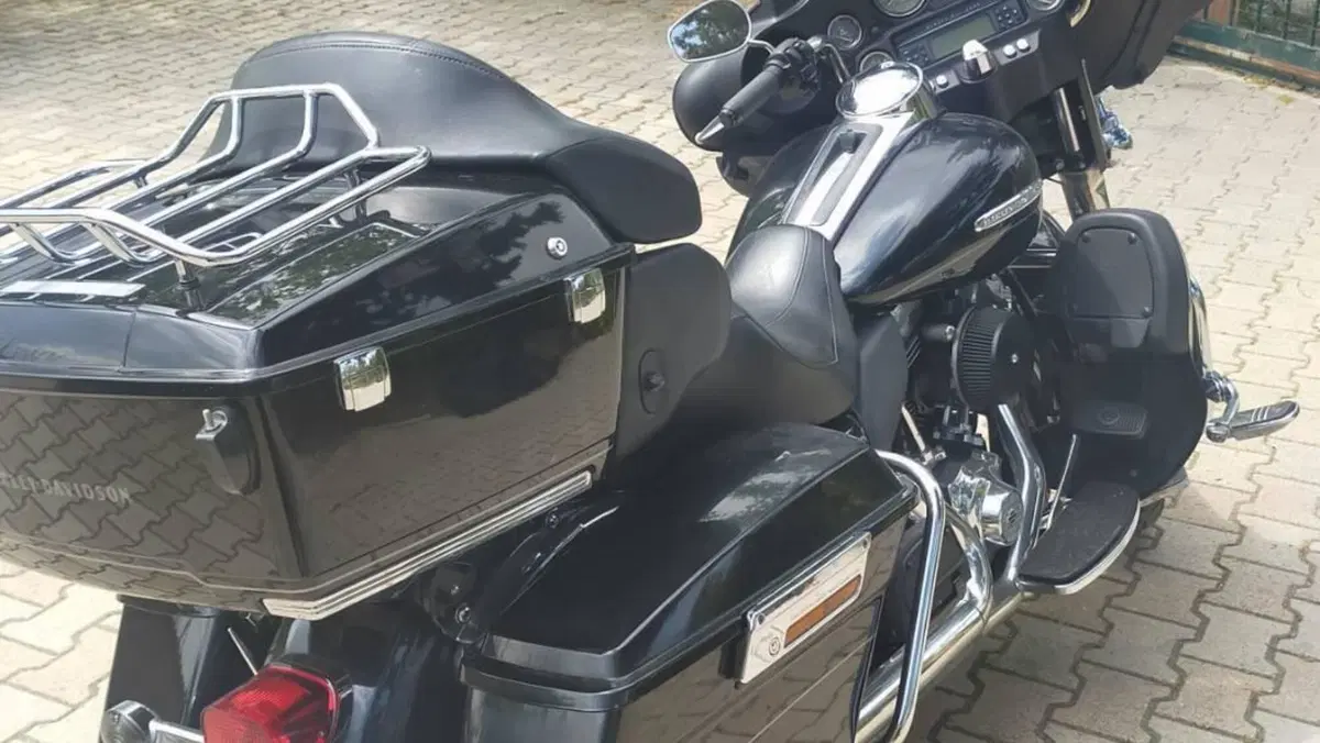 Harley-Davidson 1690 Electra Glide Ultra Limited (2010 - 13) - FLHTK 