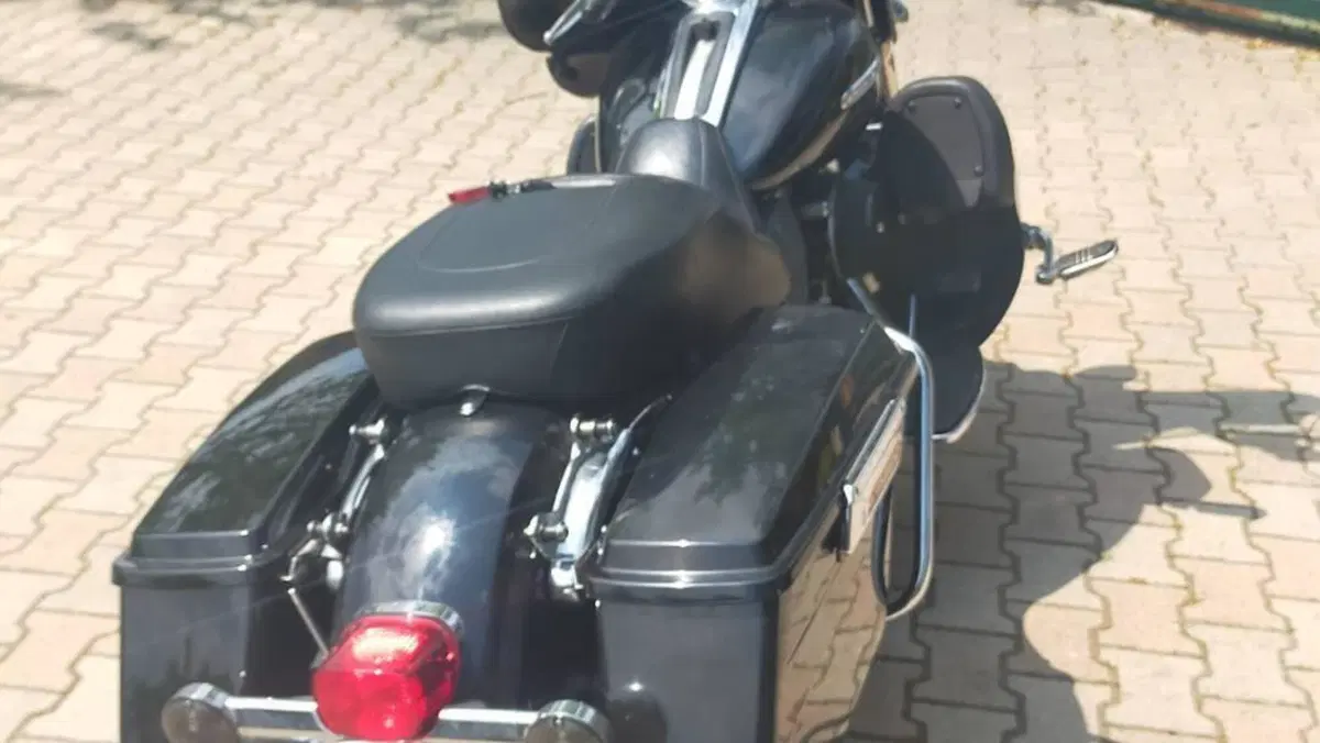 Harley-Davidson 1690 Electra Glide Ultra Limited (2010 - 13) - FLHTK  (5)