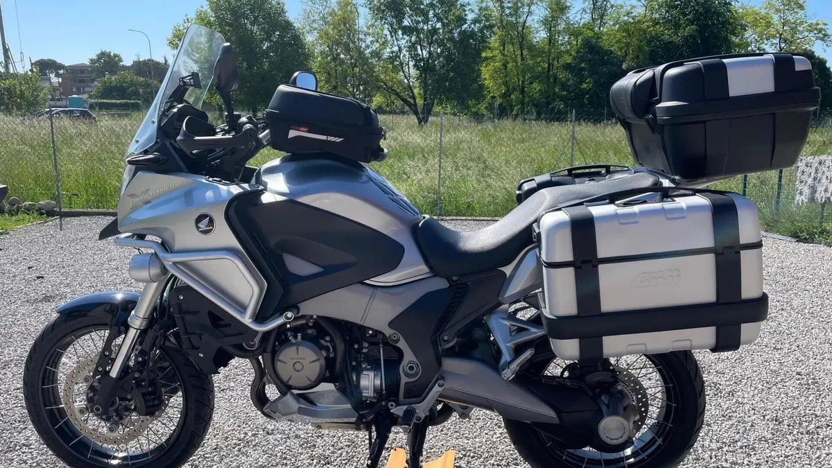 Honda Crosstourer ABS (2011 - 16)  (2)