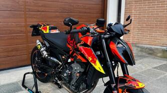 KTM 890 Duke (2021 - 23) usata