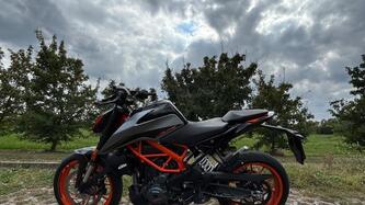 KTM 390 Duke (2021 - 23) usata