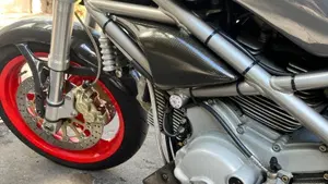 Ducati Monster S2R 1000  (7)