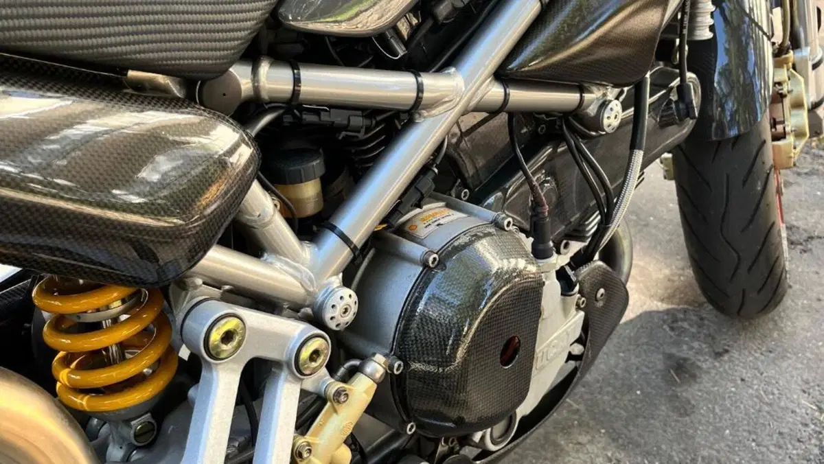 Ducati Monster S2R 1000  (10)