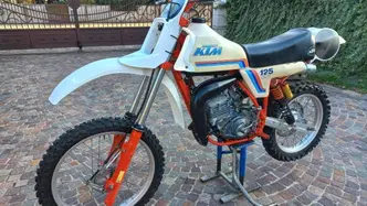 KTM LC 125 epoca