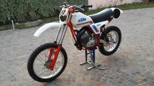 KTM   (2)