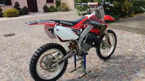 Honda   (4)