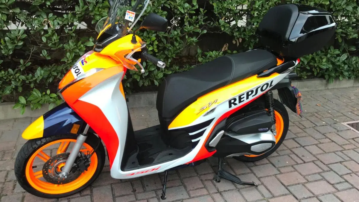 Honda SH 350 Sport (2021 - 24)  (2)